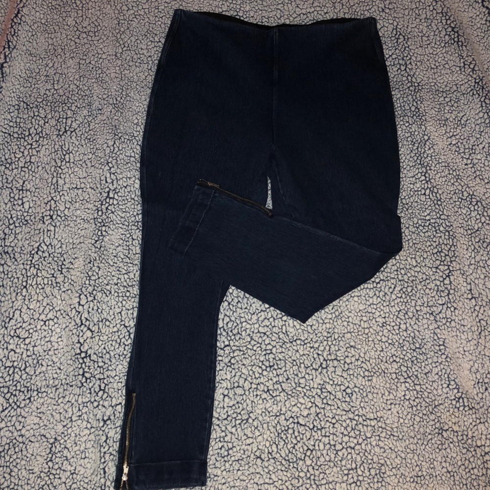 Tummy control jeans 👖💙🖤
